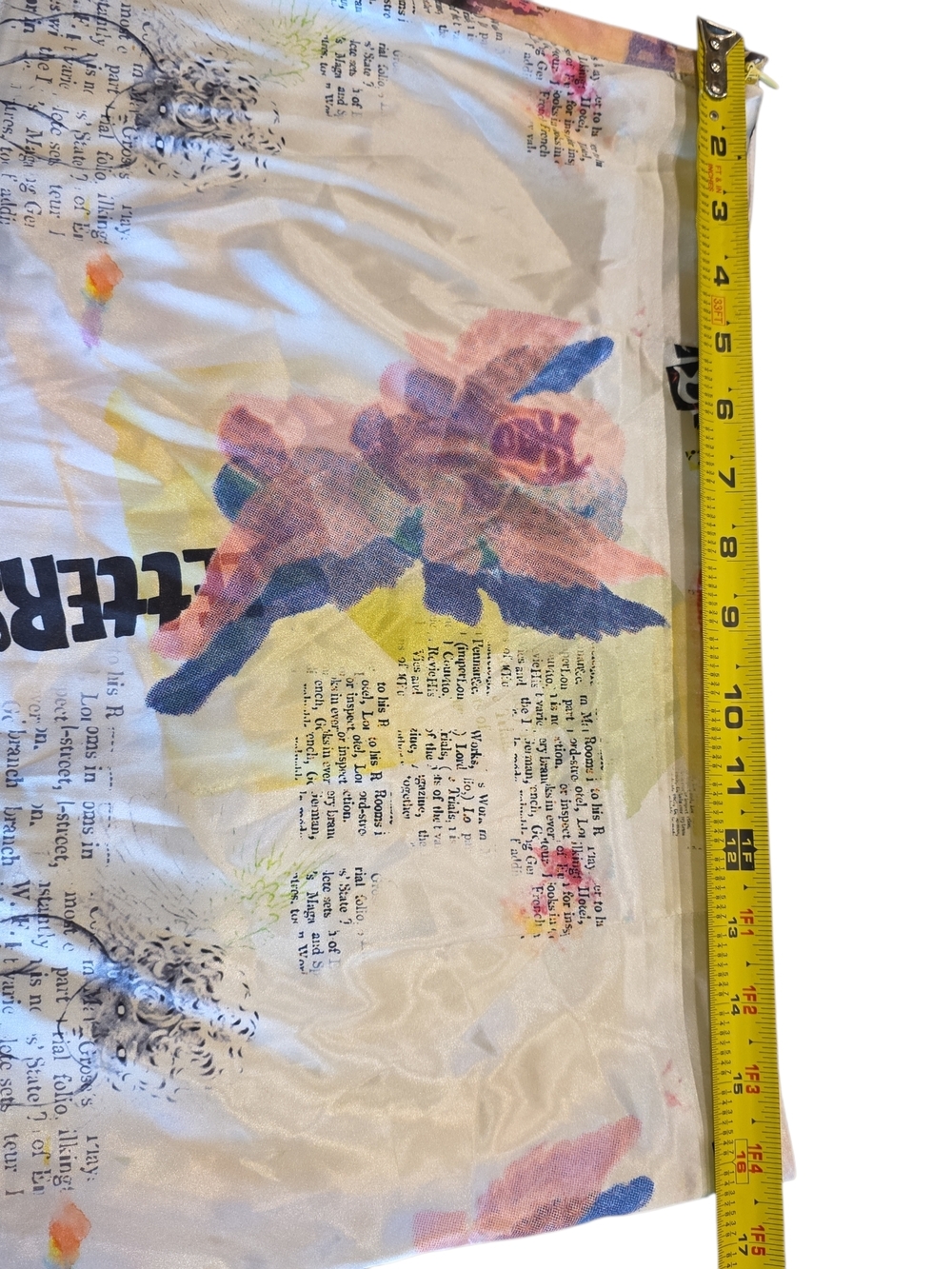 Abstract Cherub Newsprint Floral Print Mini Skirt in Multicolor - Picture 5 of 8